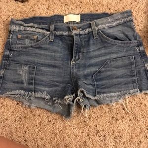 Gilded intent shorts